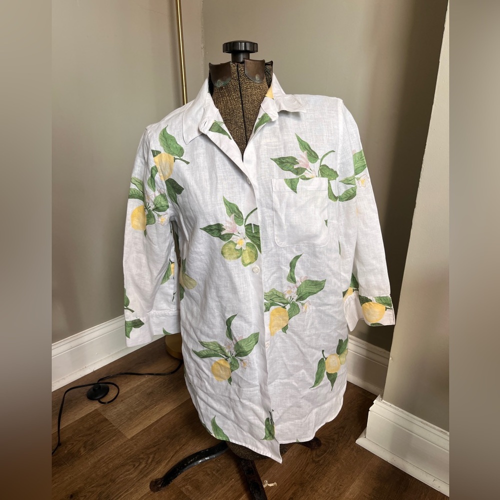 Chico's Lemon Print 100% Linen Shirt Size 0 (XS/4) No Iron